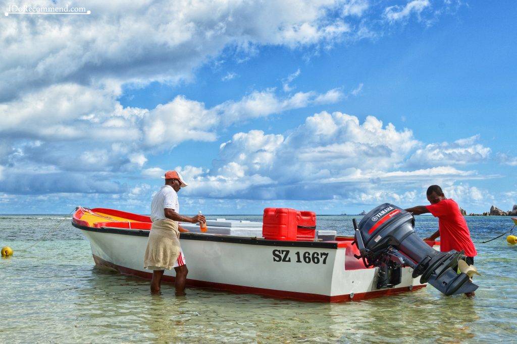 Seychelles_La_Digue_village