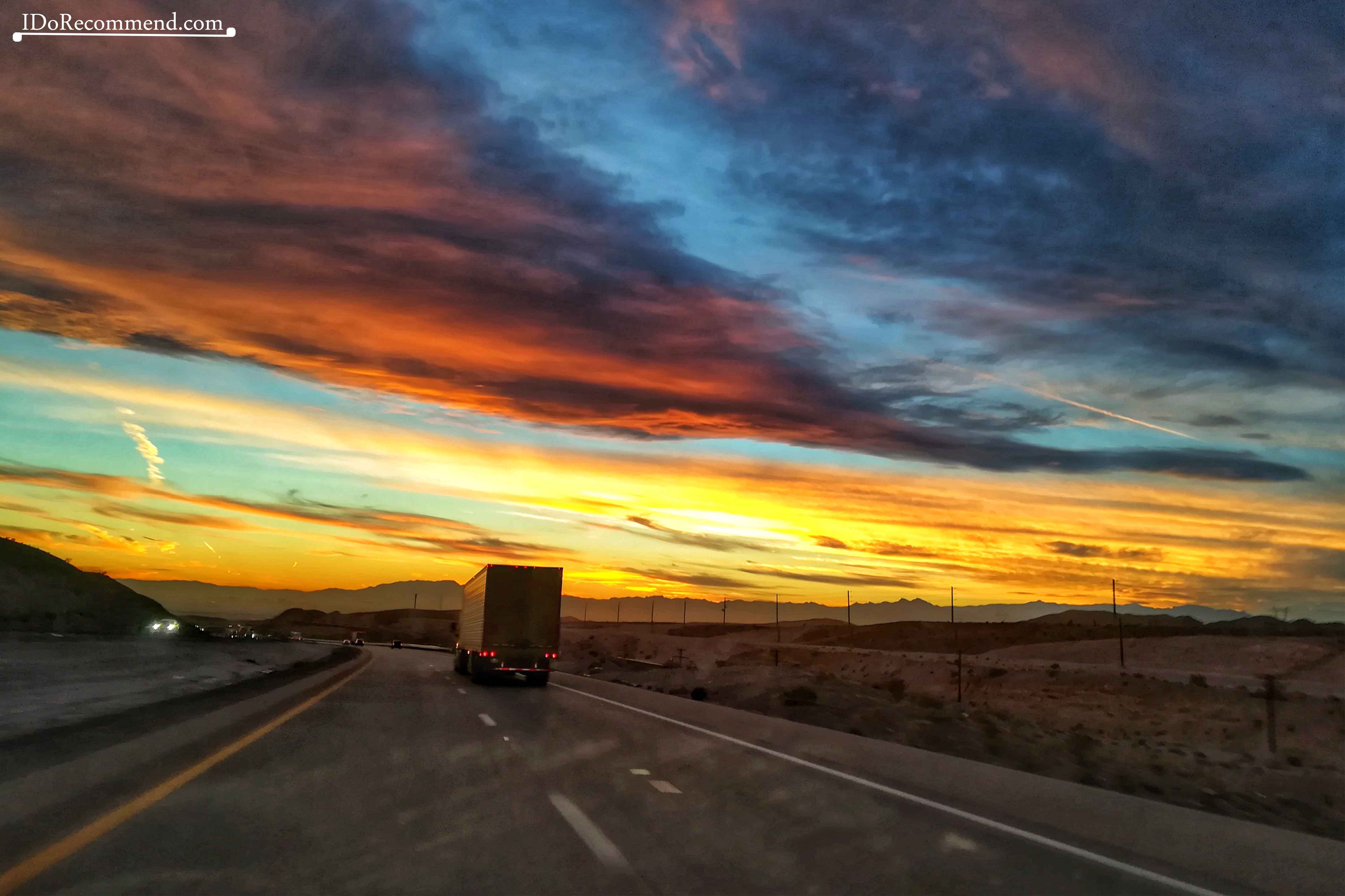 Las_Vegas_Nevada_desert_sunset