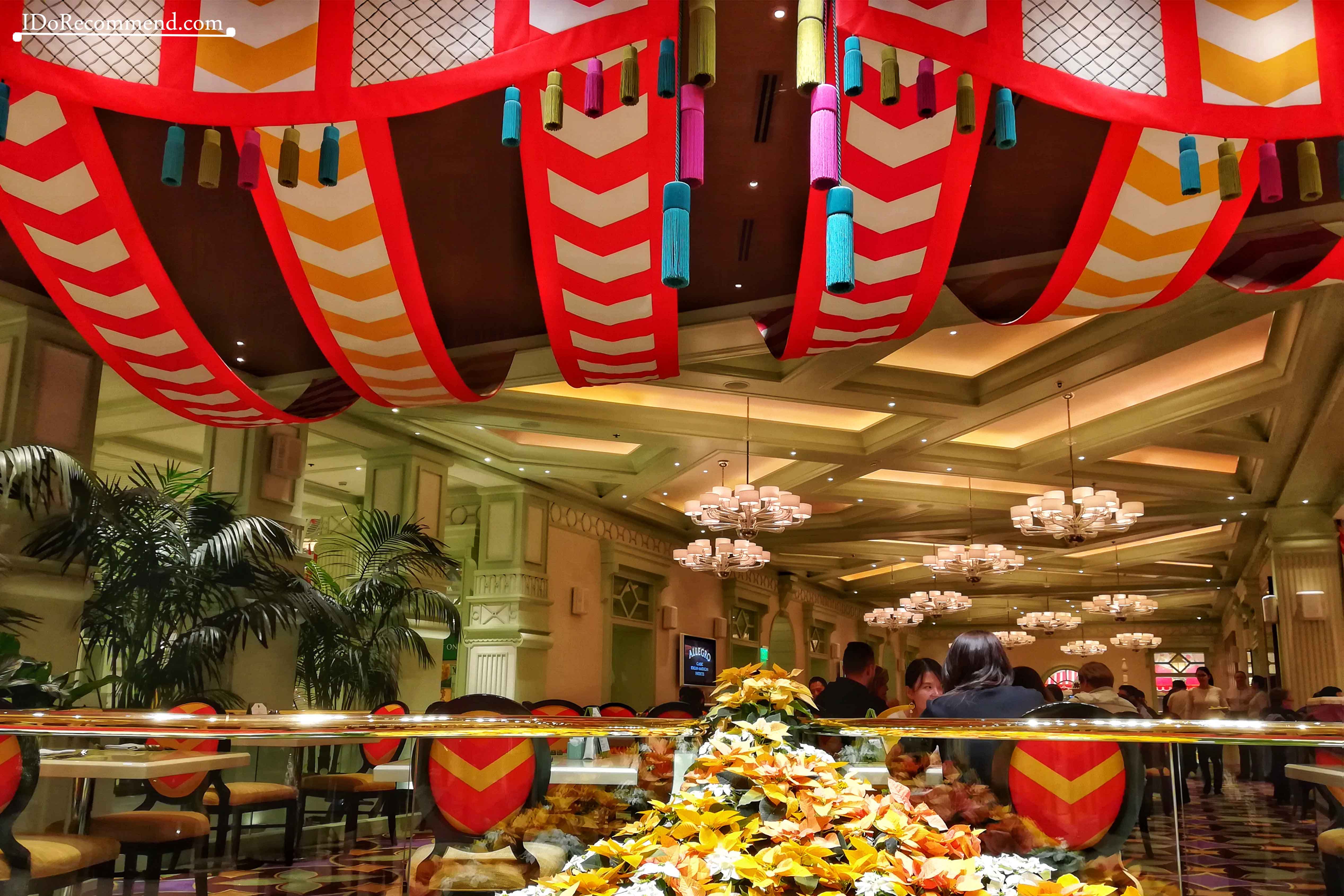Las_Vegas_Strip_Encore_Hotel_Casino